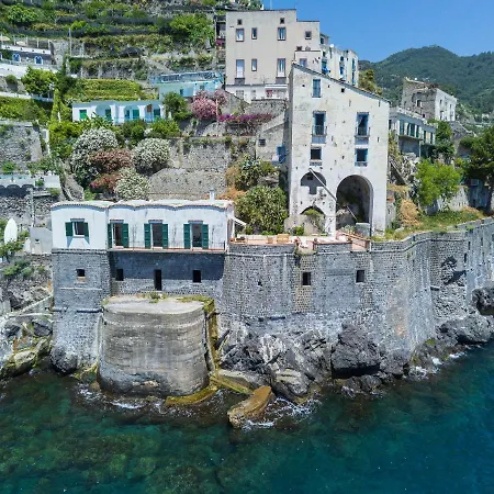 Cavalluccio Marino * Minori